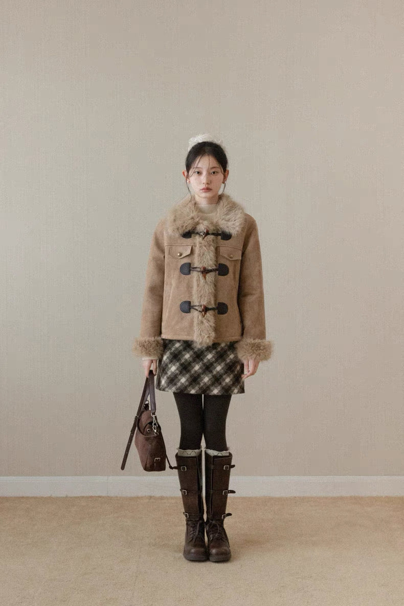 far round brown coat SI1059