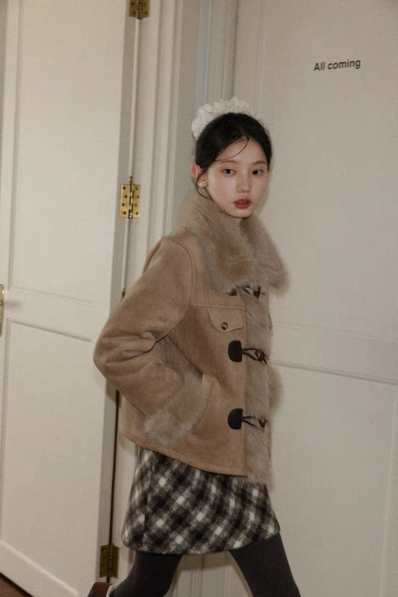 far round brown coat SI1059