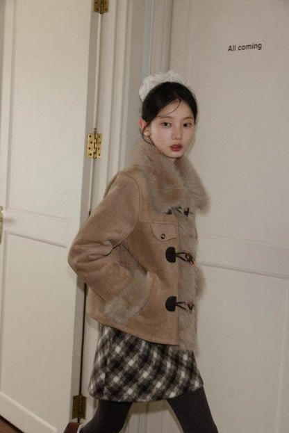 far round brown coat SI1059