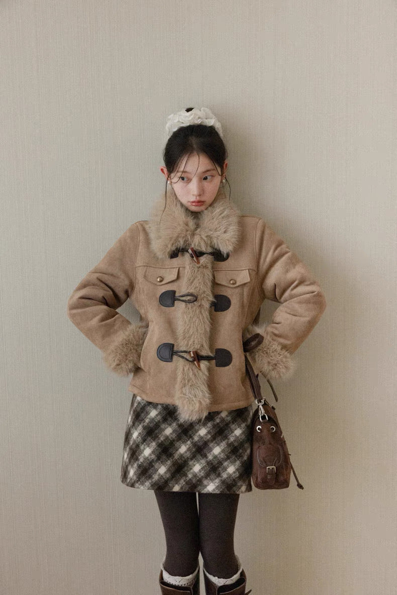 far round brown coat SI1059
